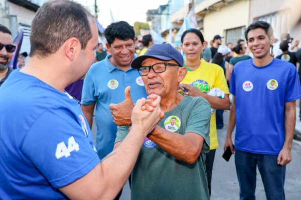 IMG_5763 Roberto Cidade intensifica caminhada no Novo Aleixo e apresenta propostas para novo mandato