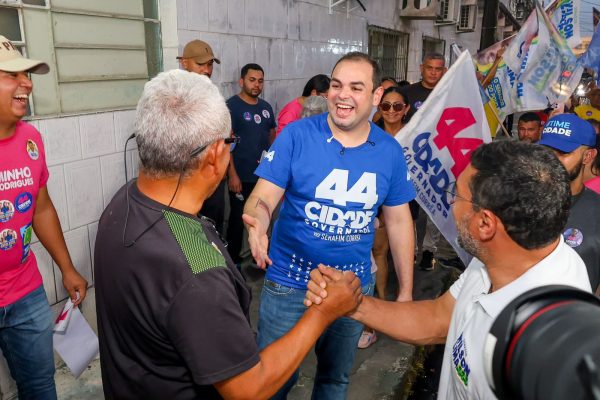 IMG_5765 Roberto Cidade intensifica caminhada no Novo Aleixo e apresenta propostas para novo mandato